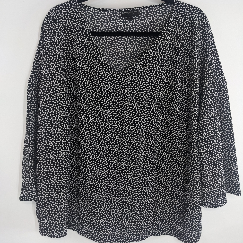 LANE BRYANT Outlet Polka Dot V-neck 3/4 Sleeve Top